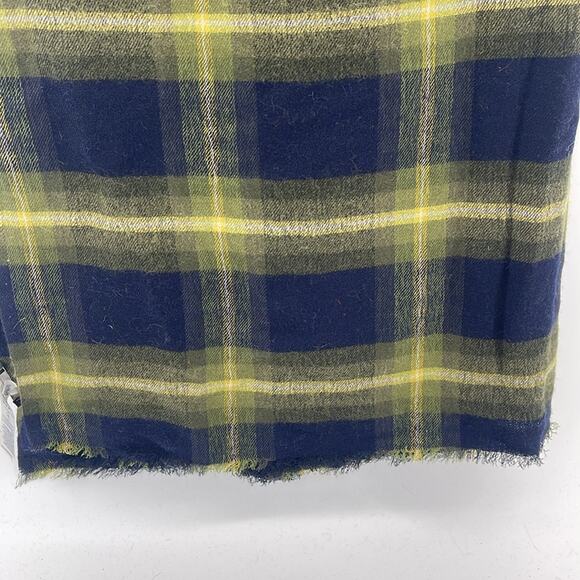 Banana Republic wool blend tartan plaid fringe hem blanket scarf - Picture 3 of 5